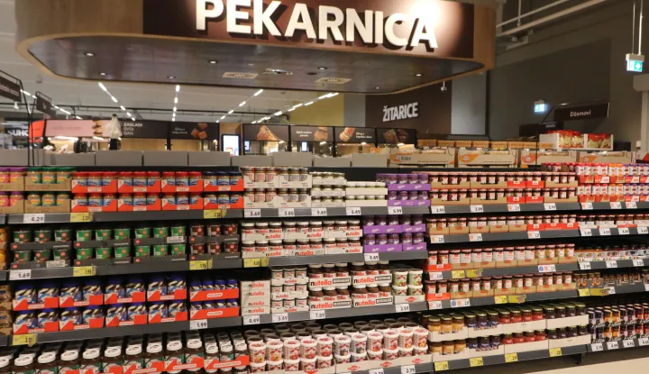 Osijek, 14. 10. 2025, Kaufland Retfala, obilazak Kauflanda pred sutra&scaron;nje otvorenje. Trgovina, proizvodi, police, ilustracijasnimio GOJKO MITIĆ