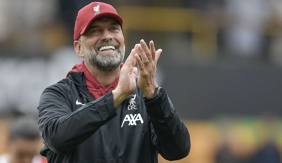 epa11105522 (FILE) - Juergen Klopp manager of Liverpool applauds the fans after the English Premier League match between Wolverhampton Wanderers and Liverpool FC in Wolverhampton, Britain, 16 September 2023 (reissued 26 January 2024). Klopp on 26 January 2024 announced he will leave Liverpool FC after the end of the 2023/24 season. EPA/VINCE MIGNOTT EDITORIAL USE ONLY. No use with unauthorized audio, video, data, fixture lists, club/league logos or 'live' services. Online in-match use limited to 120 images, no video emulation. No use in betting, games or single club/league/player publications