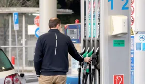 09.03.2026., Zagreb - Zbog naglog skoka cijena nafte na svjetskom trzistu i ocekivanog znatnog poskupljenja goriva, Vlada je za danas sazvala sjednicu na kojoj ce donijeti uredbu o utvrdjivanju najvisih maloprodajnih cijena naftnih derivata. Photo: Patrik Macek/PIXSELL