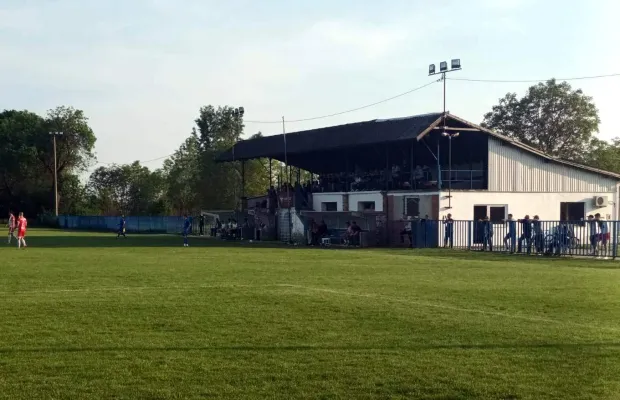 Nema lijeka za stare ljepotice koje su postale ruglo grada