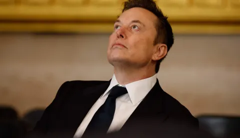 (FILES) WASHINGTON, DC - JANUARY 20: Tesla, SpaceX and X CEO Elon Musk arrives to the inauguration of U.S. President-elect Donald Trump in the Rotunda of the U.S. Capitol on January 20, 2025 in Washington, DC. Donald Trump takes office for his second term as the 47th president of the United States. Chip Somodevilla/Getty Images/AFP. Elon Musk has been summoned on April 20, 2026 by the French courts as part of an investigation into alleged abuses on the social media platform X. (Photo by CHIP SOMODEVILLA/GETTY IMAGES NORTH AMERICA/AFP)
