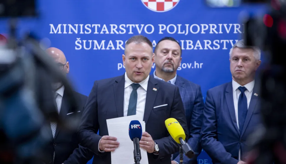 Zagreb, 20.04.2026. - Konferencija za novinare na kojoj je ministar poljoprivrede David Vlajčić predstavio tri prijedloga programa i četiri prijedloga pravilnika iz područja poljoprivrede i ribarstva. Na slici ministar poljoprivrede David Vlajčić.foto HINA/ Sa&scaron;a KOLJAN/ sk