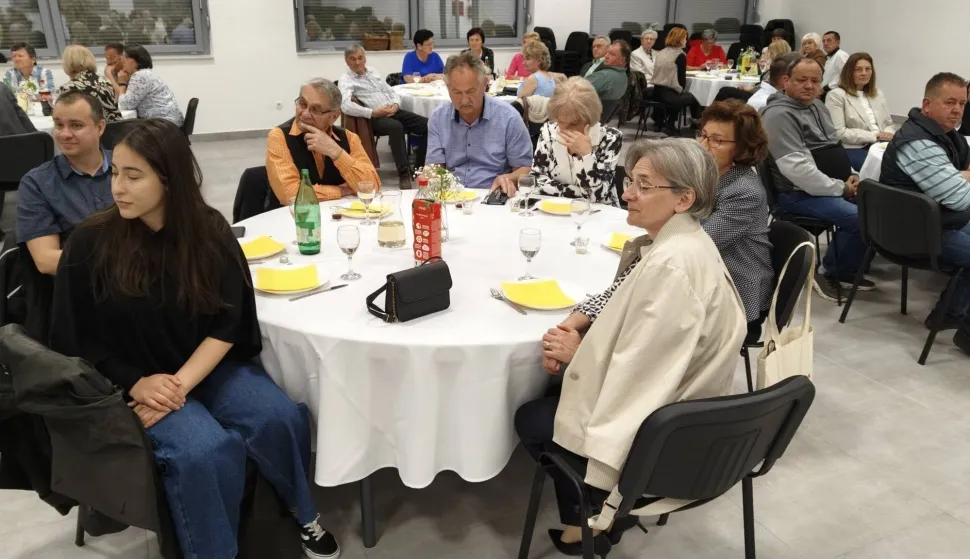 VELIKA OBLJETNICA UDRUGE ZAGORACA KAJ NA&Scaron;ICEDvadeset godina čuva i promiče zavičajni identitetČlanovi i gosti na svečanoj proslavi Kajatravanj 2026.