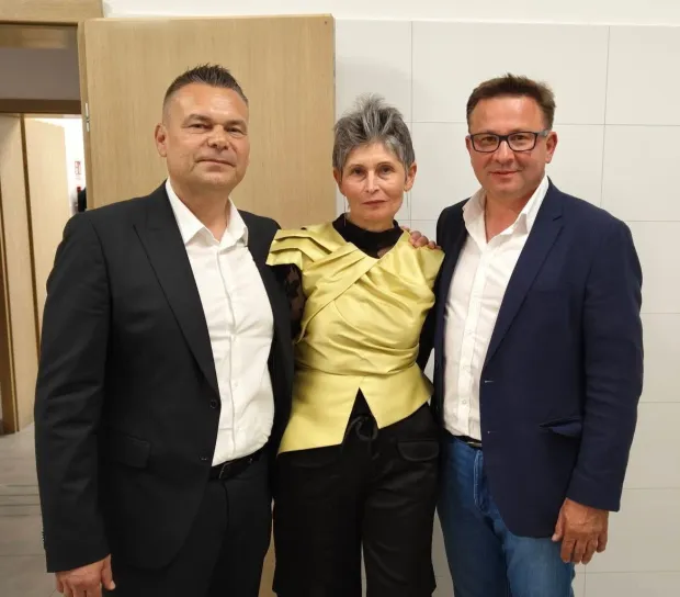 VELIKA OBLJETNICA UDRUGE ZAGORACA KAJ NA&Scaron;ICEDvadeset godina čuva i promiče zavičajni identitetGradonačelnik Kre&scaron;imir Ka&scaron;uba, predsjednica Kaja Snježana Fridl i načelnik Općine Bednje Damir Poljaktravanj 2026.