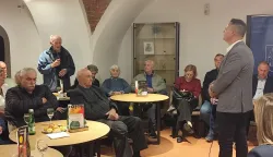 Umirovljenici uz kavu s gradonačelnikom Ka&scaron;ubom iznijeli prijedloge za bolji život svih generacija