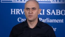 Zagreb, 25.03.2025. - Zastupnik Josip Dabro održao je konferenciju za medije komentirajući Maria Radića.Na fotografiji Josip Dabro.&nbsp;foto HINA/ Edvard &Scaron;U&Scaron;AK /es