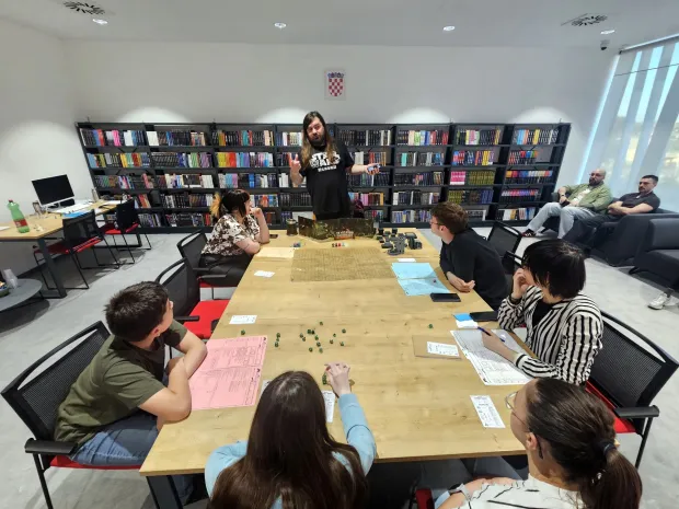 Dru&scaron;tvene igre 