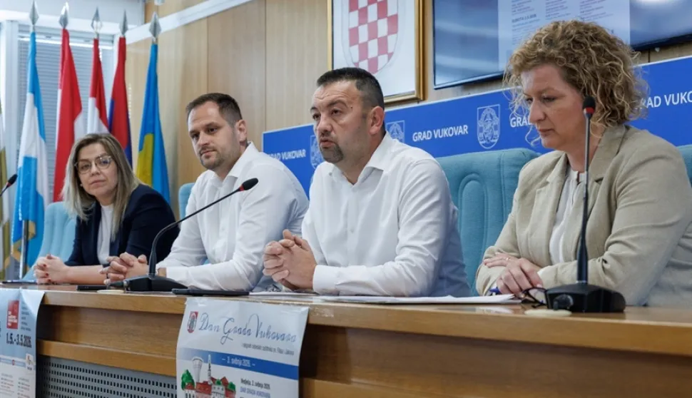 Dan grada Vukovara, Svi zajedno hrvatsko naj