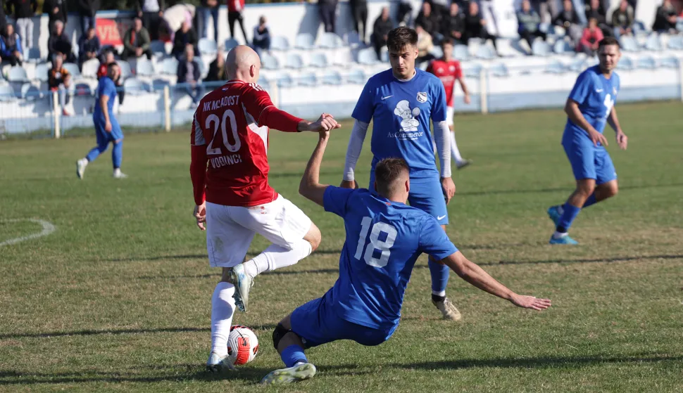 Vi&scaron;njevac, 19. 10. 2025., Igrali&scaron;te u Vi&scaron;njevcu, Vi&scaron;njevac - Mladost (Vođinci), MŽNL Osijek - Vinkovci SNIMIO BRUNO JOBST