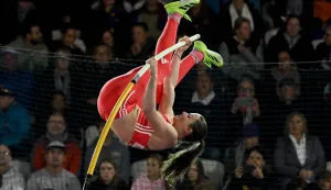 Hana Moll of the US competes in the women's pole vault event during the Maurie Plant Athletics Meet at the Lakeside Stadium in Melbourne on March 28, 2026. (Photo by William WEST/AFP)/--IMAGE RESTRICTED TO EDITORIAL USE - STRICTLY NO COMMERCIAL USE--