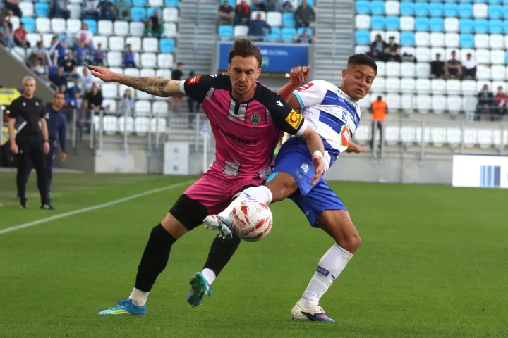 Osijek, 25. 2026, Opus Arena, nogomet, Osijek - Lokomotiva, SuperSport HNL 25/26.Mejia Moscaos David Mateo (6)snimio GOJKO MITIĆ