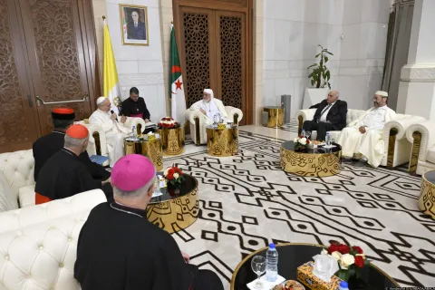 Pope Leo XIV visits the Great Mosque of Algiers 'Djamaa El Djazair' with the Rector of the Mosque Mohammed Al-Mamoun Al-Qasimi Al-Hassani on April 13, 2026 on the first day of his three-day Apostolic Journey to Algeria. The Great Mosque of Algiers is one of the biggest in the world, as it can host up to 120,000 faithful. Photo by (EV) Simone Risoluti/ Vatican Media/ABACAPRESS.COM Photo: Vandeville Eric/ABACA/ABACA