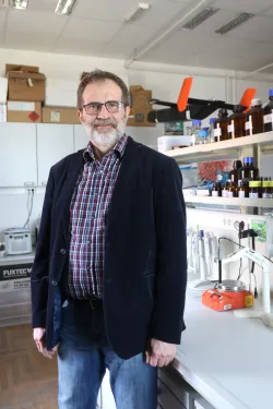 Osijek, 23. 03. 2023, Campus, Odjel za biologiju. Prof. dr. sc. Branimir Hackenberger Kutuzovic. snimio GOJKO MITIĆ