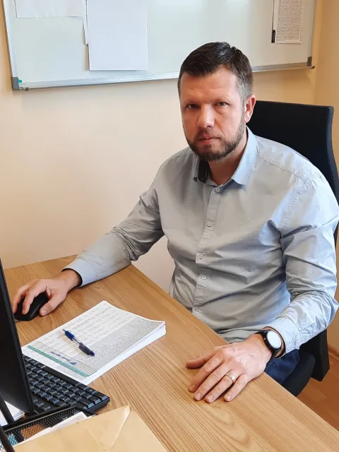 MAGAZINZvonimir Filipović, mag.oec., pred.zaposlen na mjestu Voditelja za maloprodaju Regije Istok u PIK Vrbovcu plus d.o.o. i Vanjski suradnik na Veleučili&scaron;tu "Lavoslav Ružička" u Vukovaru
