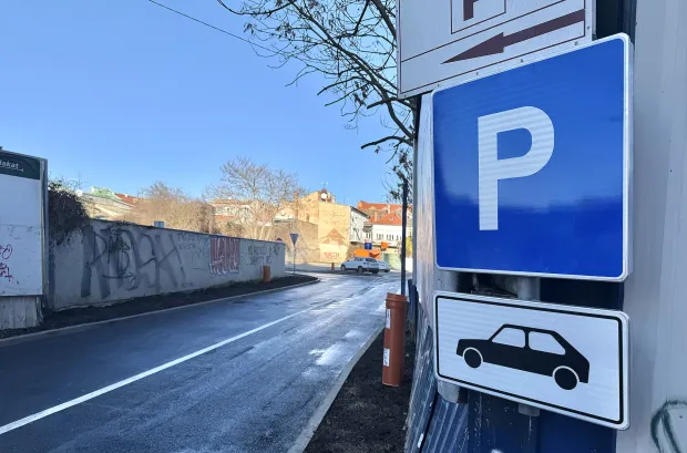 Osijek, 30. 12. 2025., Pejačevićeva ulica, Parkirali&scaron;te kod Zeke, Zeko, parkirali&scaron;te, parking, zavr&scaron;etak radova, obilazak, novouređeno parkirali&scaron;teSNIMIO BRUNO JOBST