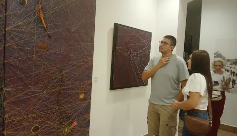 ĐakovoMuzej Đakov&scaron;tineRujan 2025.Izložba Network - niti postojanja, autorie Marijane Pažin-Ive&scaron;ić