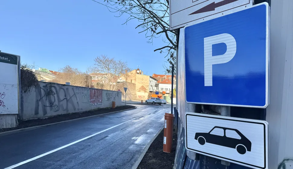 Osijek, 30. 12. 2025., Pejačevićeva ulica, Parkirali&scaron;te kod Zeke, Zeko, parkirali&scaron;te, parking, zavr&scaron;etak radova, obilazak, novouređeno parkirali&scaron;teSNIMIO BRUNO JOBST