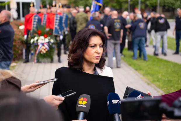 Osijek, 28. 4. 2026., 35. Obljetnica osnutka 3. gardijske brigade Hrvatske vojske Nata&scaron;a Trami&scaron;ak; polaganje vijenaca; branitelji; treća gardijska brigada; Kune; Hrvatska vojska; obljetnica