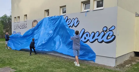 Sinovi &Scaron;imun, Marko i Luka Bartolović otkrili mural
