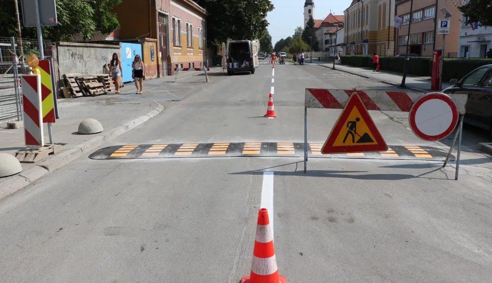 Svi u Đakovu žele uspornike, dva će dobiti i Jelačićeva ulica