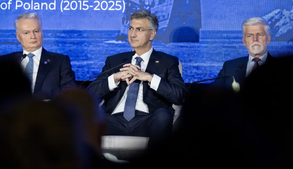 Dubrovnik, 29.04.2026 - Predsjednici Vlada, država tijekom panela leasdera u sklopu Poslovnog foruma Inicijative triju mora. Na slici predsjednik Republike Litve Gitanas Nauseada, predsjednik Vlade Republike Hrvatske Andrej Plenković, predsjednik Če&scaron;ke Republike Petr Pavel.foto HINA/ Damir SENČAR/ ds