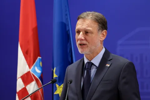 Zagreb, 25.03.2026 - Parlamentarni summit Inicijative triju mora 2026. u Nacionalnoj i sveučili&scaron;noj knjižnici. Na slici predsjednik Hrvatskog sabora Gordan Jandroković održao je zavr&scaron;nu tiskonvu konferenciju.foto HINA/ POOL/ Damir SENČAR/ ds