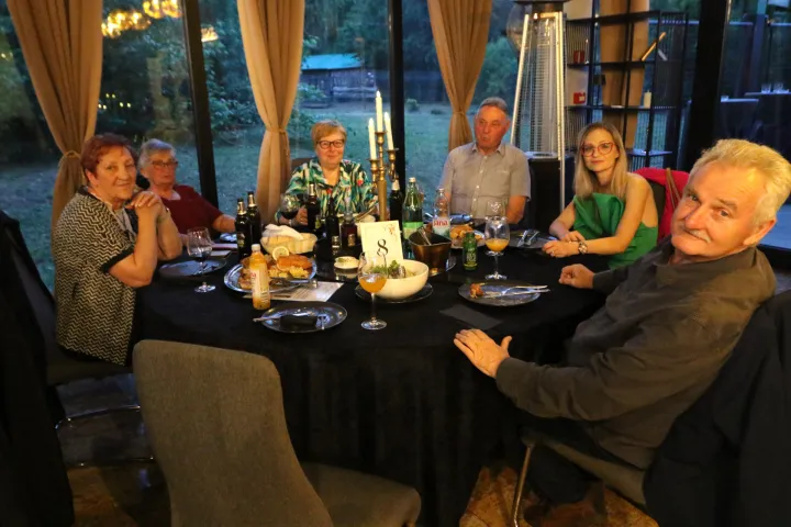 Osijek, 07.05. 2026, Zoo hotel. Pet Rotary klubova se udružilo u humanitarne svrhe. Humanitarna večera, zabavni program, aukcija. &Scaron;ima Jovanovac...snimio GOJKO MITIĆ