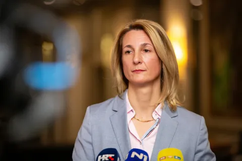 Zagreb, 13.04.2026.- Financijski forum u organizaciji poslovnog tjednika Lider, na kojem između ostalih, sudjeluju guverner HNB-a Boris Vujčić, direktorica Hrvatske udruge banaka Tamara Perko te predsjednika uprava nekoliko vodećih banaka koje posluju u Hrvatskoj.Na fotografiji Tamara Perko.foto HINA/ Luka &Scaron;ANGULIN/ l&scaron;