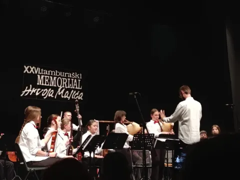 Tambura&scaron;i na 26. Memorijalu Hrvoja Majića odali počast virtuozu na primu
