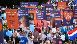 09.05.2026., Zagreb - Manifestacija Hod za zivot ove godine odrzava se pod geslom "Prvi korak je zakon! Zivot je dar, zastitimo ga pravednim zakonom!". Photo: Marko Lukunic/PIXSELL