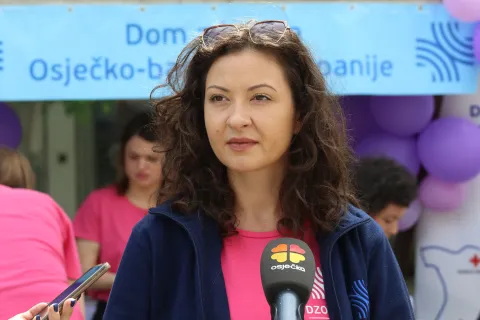 Osijek, 11. 05. 2026, Trg slobode, Obilježavanje Nacioalkijativne skrbi, Nacionalni dan palijativne skrbi.snimio GOJKO MITIĆnalnog dana p