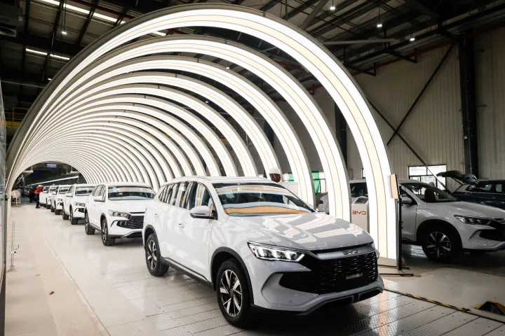 BYD vehicles in the production line at the company's new electric vehicle factory at the Industrial Complex in Camacari, Bahia, Brazil, February 3, 2026. REUTERS/Rafael Martins TPX IMAGES OF THE DAY