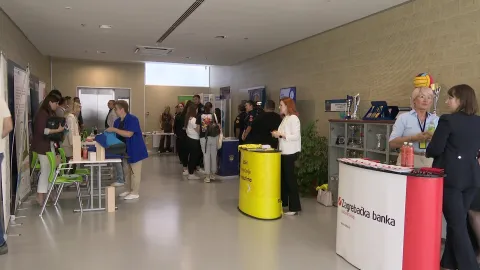 Budući studenti vukovarskog Veleučili&scaron;ta upoznali se s ponudama studija, ali i potrebama na trži&scaron;tu rada