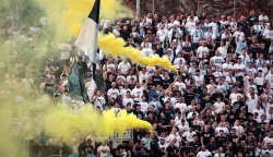 Rijeka, 29.5.2025 - Uzvratni dvoboj finala Kupa između nogometaša Rijeke i Slaven Belupa. Na slici navijači.Foto Hina/ Dario GRZELJ/ dag