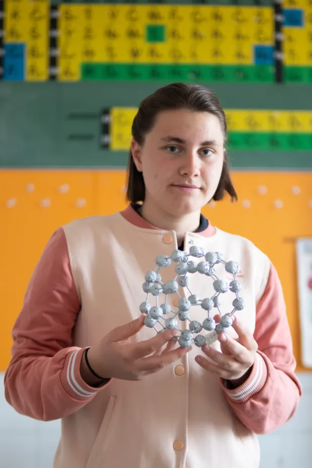 Osijek, 12. 5. 2026., Darovita učenica iz III. gimnazije, Ana Piro&scaron;Ana Piro&scaron;; darovita učenica; pobjednica natjecanja; kemija; prirodne znanosti; obrazovanje