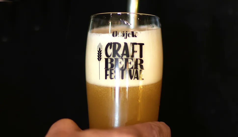 Osijek, 05. 05. 2026., Sunčana ulica, Gajba, Tibor Kainz, Craft beer festival, pivoSNIMIO BRUNO JOBST
