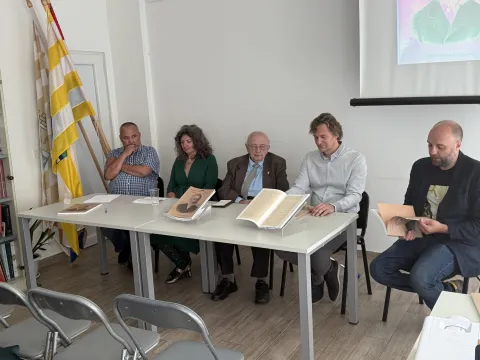 Predtsavljanje knjige