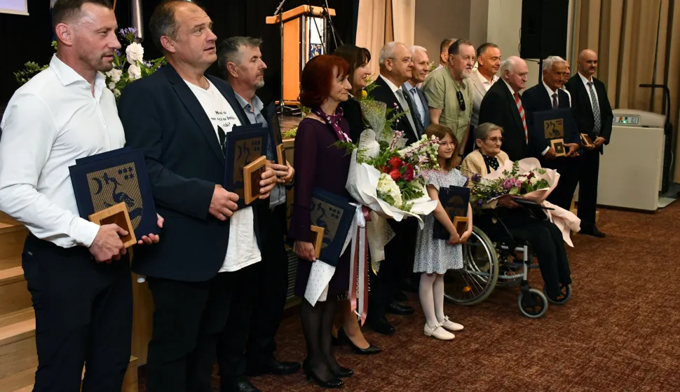 Slavonski Brod, 15.05.2026. - Svečana sjednica povodom Dana grada Slavonskog Broda i blagdana Svetog Ivana Nepomuka, za&scaron;titnika grada. foto HINA/ tm