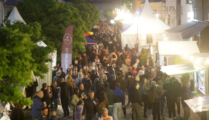 Osijek, 15. 05. 2026., Sunčana ulica, Craft beer festival, 10. Craft beer festivalSNIMIO BRUNO JOBST