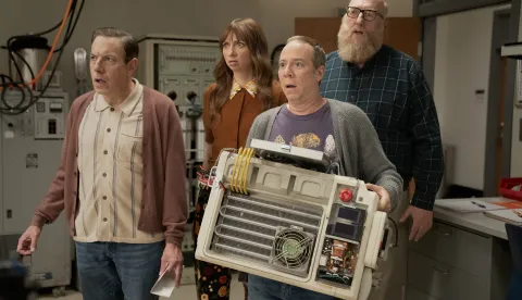 serija "Stuart ne uspijeva spasiti svemir" (Stuart Fails to Save the Universe)
