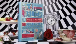 Alisa u zemlji čudesa, &Scaron;kolska knjiga, Studio MinaLima