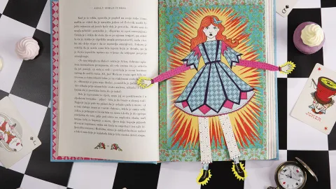 Alisa u zemlji čudesa, &Scaron;kolska knjiga, Studio MinaLima