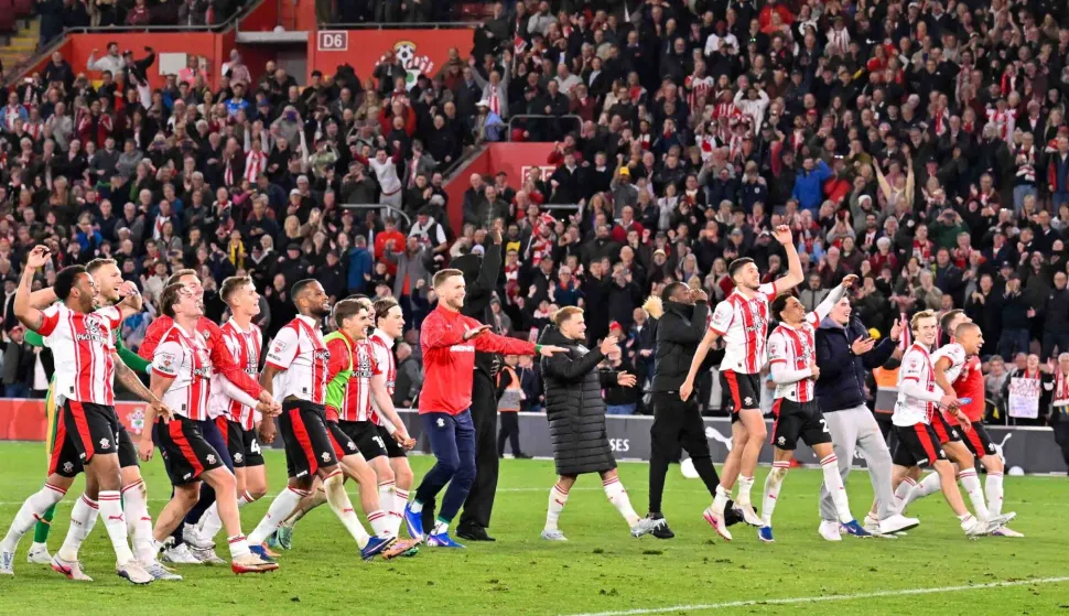 Southampton players celebrate after winning the Southampton v Middlesbrough Sky Bet Championship Play-Off Semi-Final Second Leg match at the St Mary's Stadium, Southampton12/05/2026 Photo: Focus Images/SIPA USA