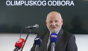 Zagreb, 17.03.2025. - Biv&scaron;i urednik sportske redakcije HINE Ante Drpić dobitnik je nagrade za životno djelo Hrvatskog zbora sportskih novinara (HZSN), dok je novinar godine Dražen Brajdić iz Večernjeg lista. U prostorijama HOO-a svečano su uručene nagrade i priznanja HZSN-a za 2024. godinu. Na fotografiji predsjednik HOO-a Zlatko Mate&scaron;a. foto HINA/ Lana SLIVAR DOMINIĆ/ lsd