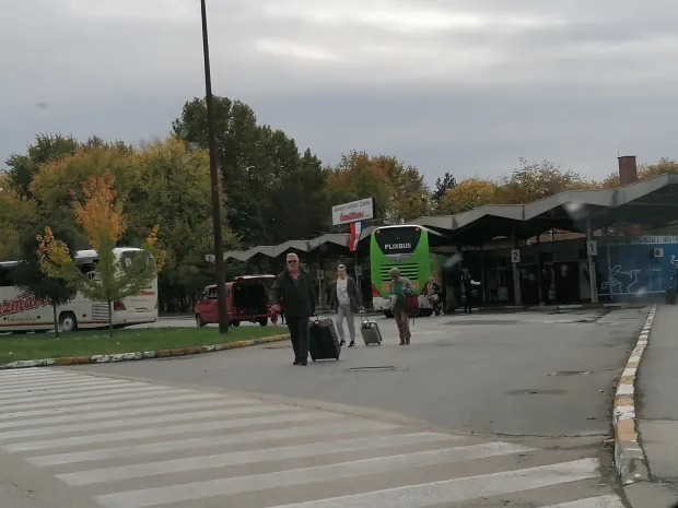 Na autobusnom kolodvoru u Županji, snimila Marija Le&scaron;ić Omerović