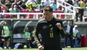 Salt Lake City, USA, June 7th 2025: Santiago Gimenez (11 Mexico) scores on a head ball during the international friendly football match between Mexico and Switzerland at Rice-Eccles Stadium in Salt Lake City, USA. (Rob Gray/SPP) (Photo by Rob Gray/SPP/Sipa USA) Photo: Sports Press Photo/SIPA USA
