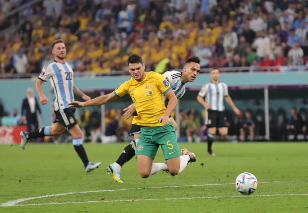 03.12.2022, Ahmad bin Ali Stadium, Al Rayyan, QAT, FIFA WM 2022, Argentinien vs Australien, Achtelfinale, im Bild Lautaro Martinez of Argentina and Fran Karacic of Australia // Lautaro Martinez of Argentina and Fran Karacic of Australia during the round of 16 Match between Argentinia and Australia of the FIFA Worldcup Qatar 2022 at the Ahmad bin Ali Stadium in Al Rayyan, Qatar on 2022/12/03. EXPA Pictures ? 2022, PhotoCredit: EXPA/ Focus Images/ Paul Chesterton  *****ATTENTION - for AUT, GER, FRA, ITA, SUI, POL, CRO, SLO only***** Photo: EXPA/ Focus Images/ Paul Chesterton/EXPA