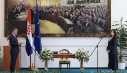 Zagreb, 22.05.2026 - Svečana prisega predsjednice Vrhovnog suda Republike Hrvatske i predsjednice Državnog izbornog povjerenstva Republike Hrvatske Mirte Matić pred predsjednikom Hrvatskoga sabora Gordanom Jandrokovićem. Na slici Mirta Matić, Gordan Jandrokvić. foto HINA/ Damir SENČAR/ ds