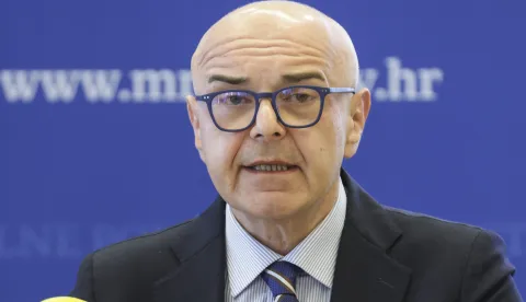 Zagreb, 20.03.2026 - Ministar rada, mirovinskoga sustava, obitelji i socijalne politike Alen Ružić će na konferencija za novinare predstavio je novi Pravilnik o Komisiji za procjenu potrebe korisnika za uslugom osobne asistencije i najaviti otvaranje postupka javnog savjetovanja. Na fotografiji Alen Ružić.foto HINA/ Admir BULJUBA&Scaron;IĆ/ abu