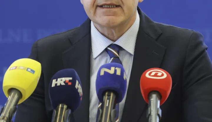 Zagreb, 20.03.2026 - Ministar rada, mirovinskoga sustava, obitelji i socijalne politike Alen Ružić će na konferencija za novinare predstavio je novi Pravilnik o Komisiji za procjenu potrebe korisnika za uslugom osobne asistencije i najaviti otvaranje postupka javnog savjetovanja. Na fotografiji Alen Ružić.foto HINA/ Admir BULJUBA&Scaron;IĆ/ abu